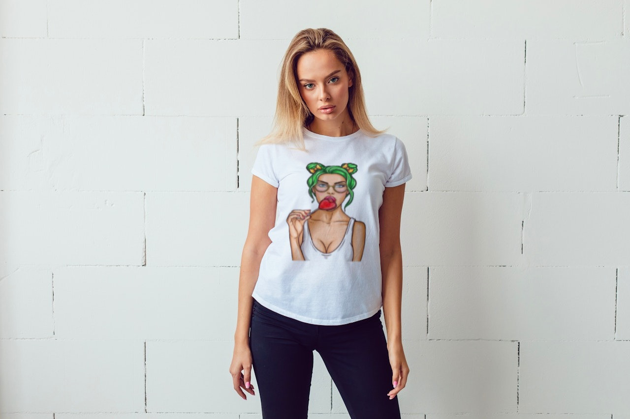 Woman Round Neck T-Shirt Code-0001