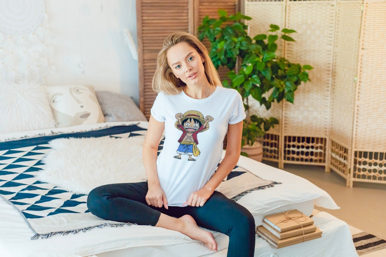 Woman Round Neck T-Shirt