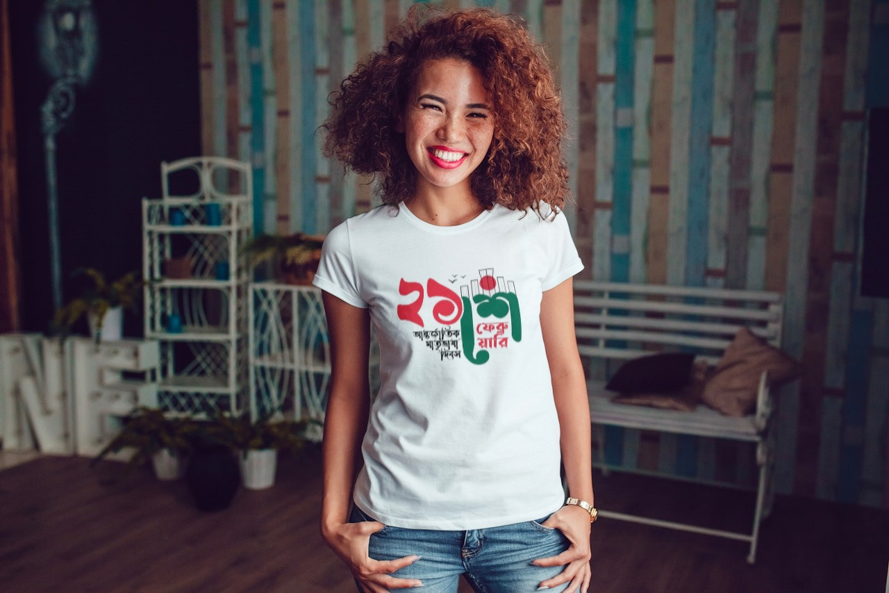 Woman Round Neck T-Shirt