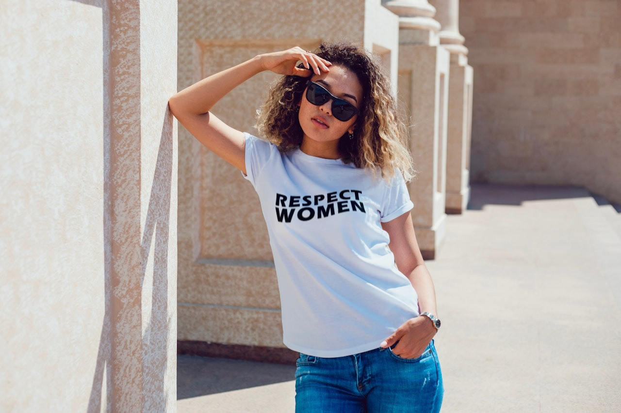 Woman Round Neck T-Shirt